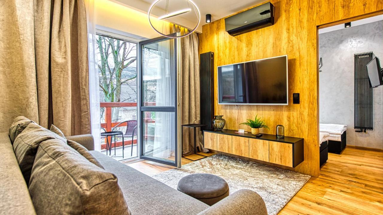 Apartament Wood Lux - 5D Apartamenty Świeradów-Zdrój エクステリア 写真