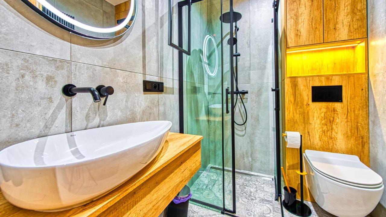 Apartament Wood Lux - 5D Apartamenty Świeradów-Zdrój エクステリア 写真